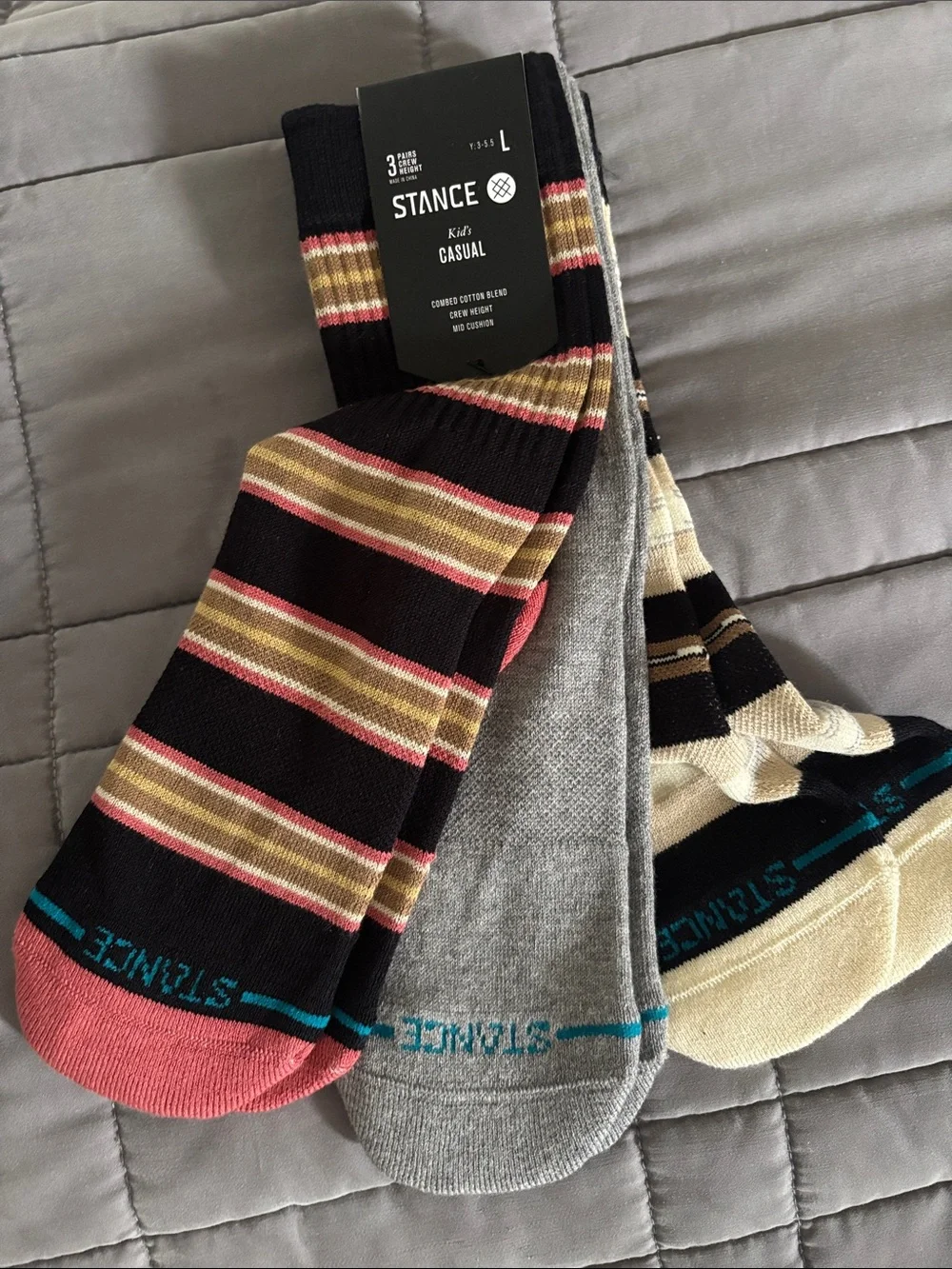 Stance Kid’s Casual Socks Size L - Black, Gray, Cream, Coral & Teal Accents
